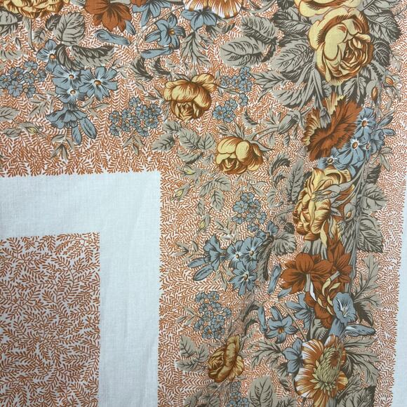 Vintage 50s 60s Floral Rectangular Tablecloth Orange White Yellow MCM 55 x 72 - Picture 6 of 9